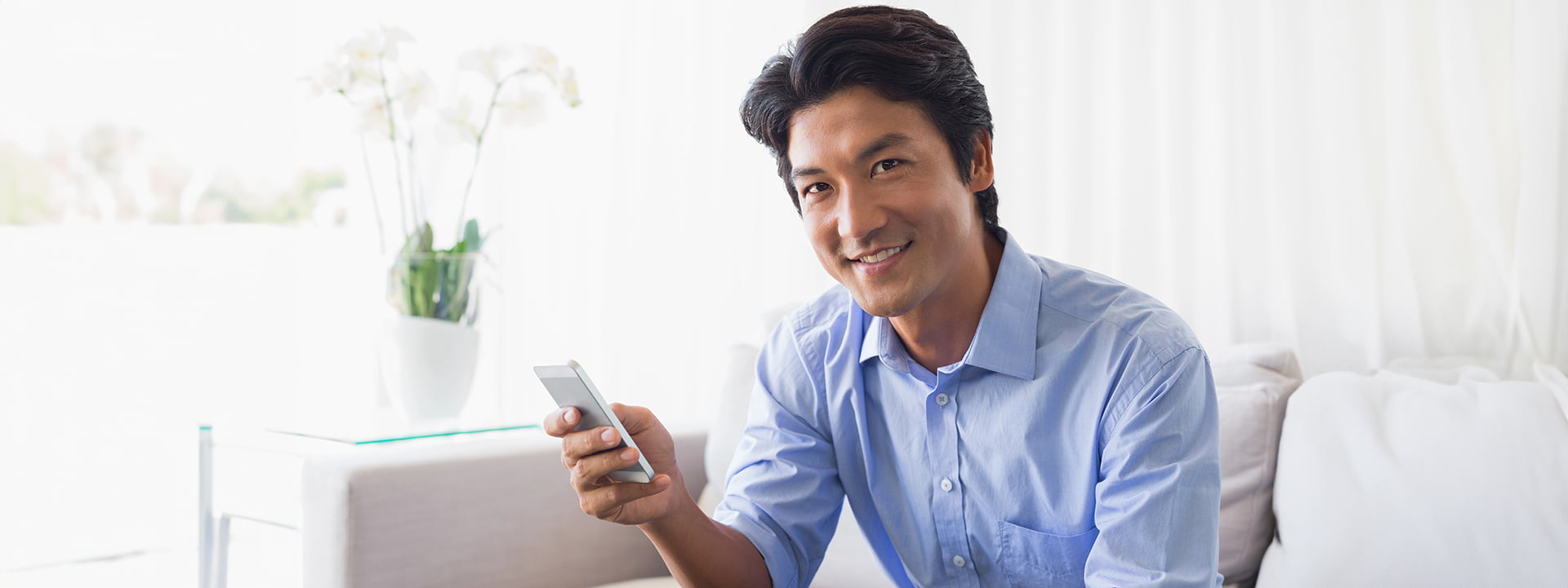 Jet Direct Mobile man using jet direct mobile