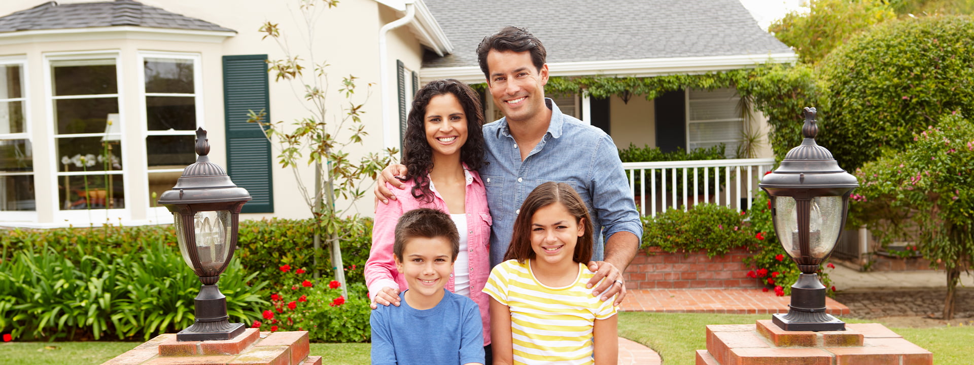 Featured_family-house-fha